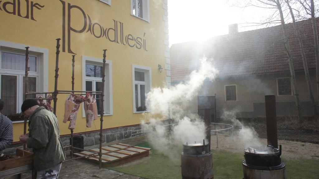 Penzion Pivovar Podlesi Příbram المظهر الخارجي الصورة